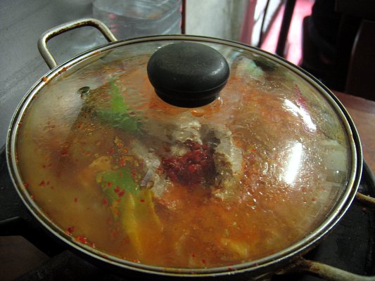 푸짐한김치찌개 이미지