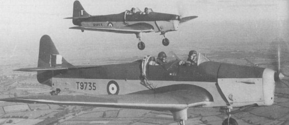 4651ab1e165ed&filename=miles%20m14%20magister%20and%20hawk%20trainer%20III.jpg